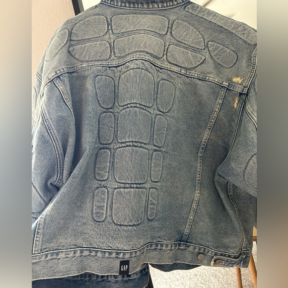 Yeezy Gap Balenciaga Collab Denim Jacket - Picture 3 of 8